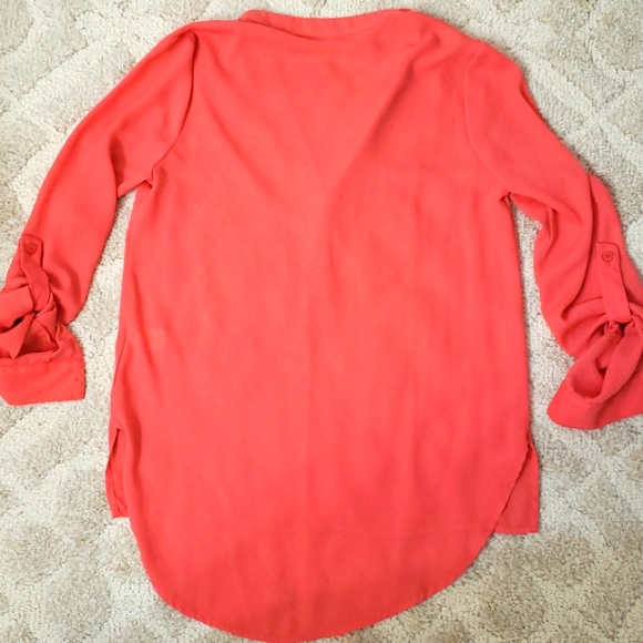 ⭐2 For $15⭐ Women's Shirt - Picture 4 of 4